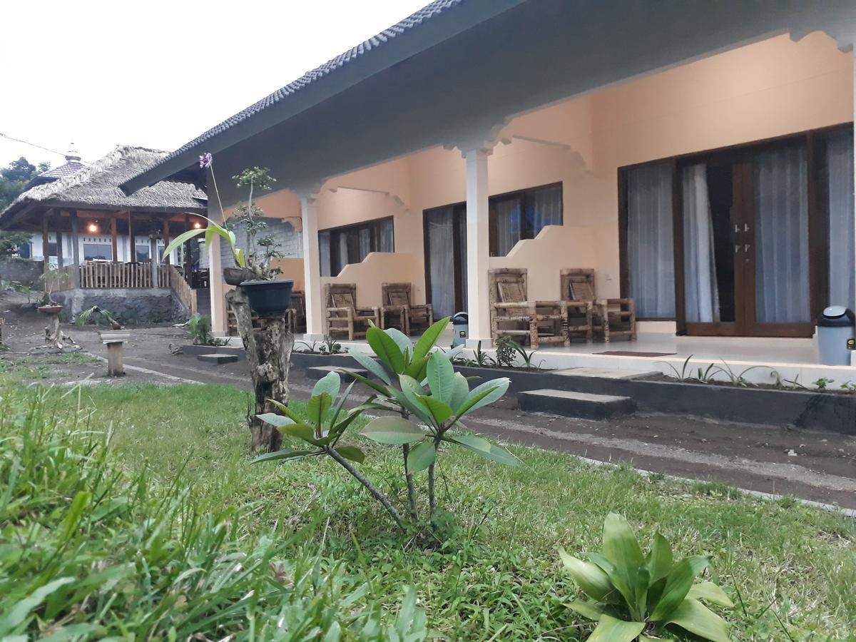 Ila Homestay Senaru Exterior photo